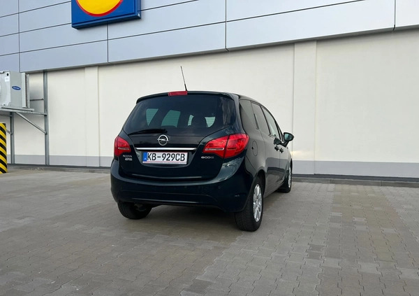 Opel Meriva cena 21700 przebieg: 130000, rok produkcji 2014 z Leszno małe 137